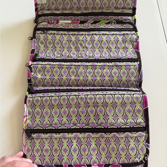 Vera Bradley Floral Quilted travel jewelry case - Picture 5 of 11